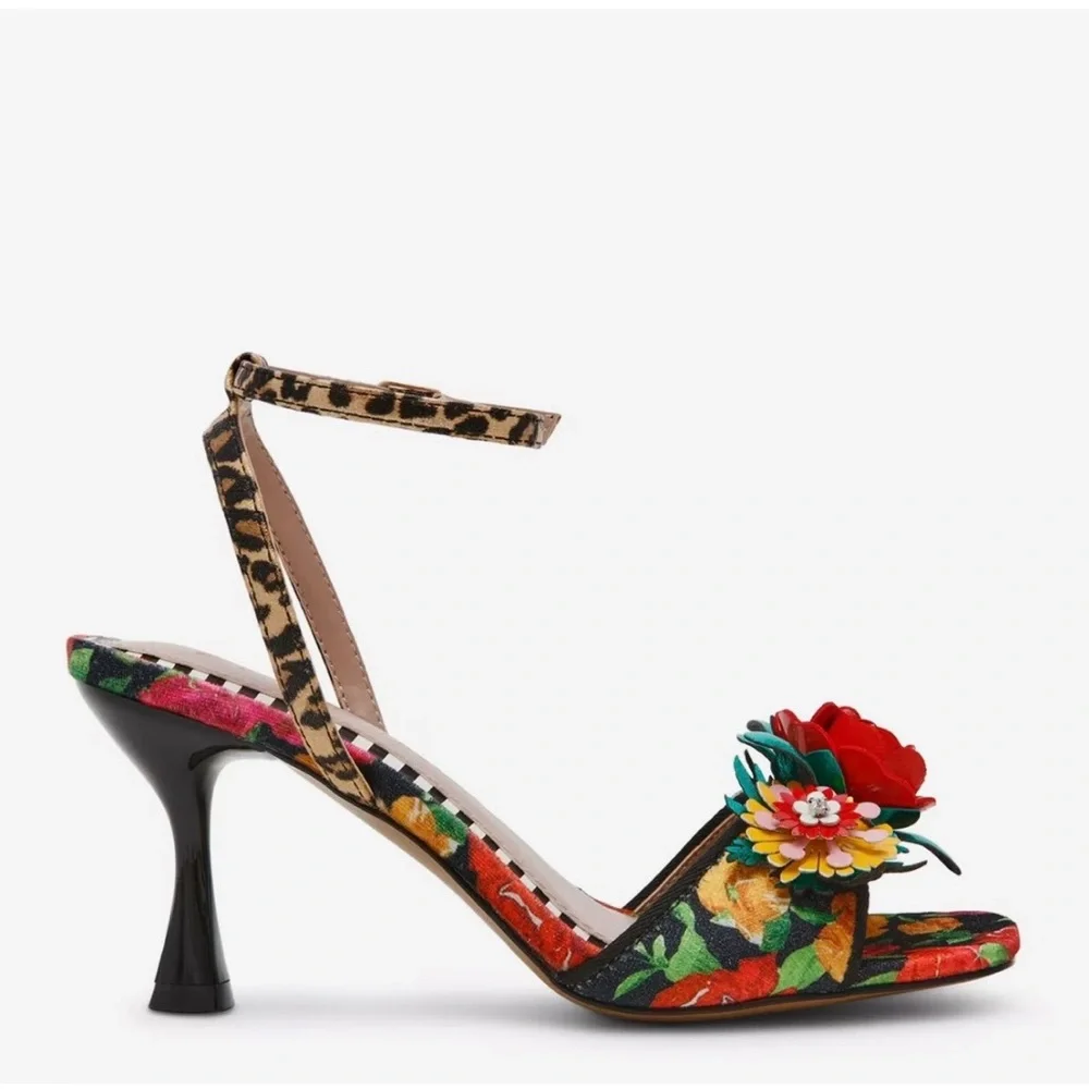 Betsey Johnson Fergie Sandal - Picture 2 of 7